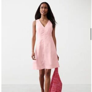 Banana Republic Sleeveless V-Neck Midi Dress in Light Pink